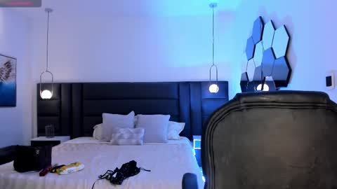 Snapshot of maddisonlowe chatting on September 14, 3:49 am Maddison online show from September 14, 3:49 am