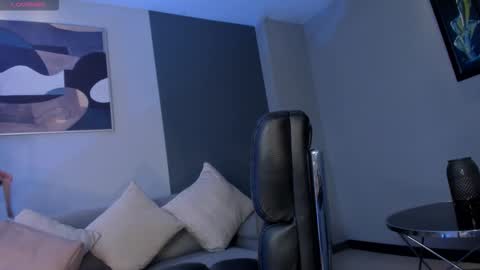 Maddison online show from February 4, 8:03 pm