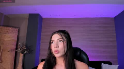 Maddison online show from February 4, 7:09 pm