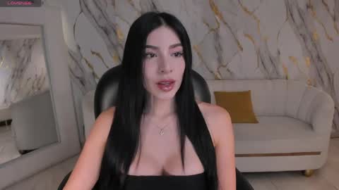 Snapshot of maddisontaylor chatting on May 16, 7:01 pm Maddison online show from May 16, 7:01 pm