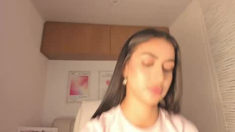 Maddy online show from May 4, 11:23 pm