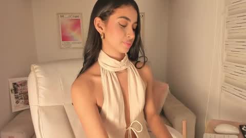 Snapshot of maddy_bronw chatting on May 15, 11:56 pm Maddy online show from May 15, 11:56 pm