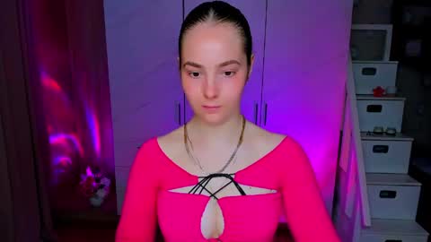 maddy_gate online show from May 11, 2:23 pm