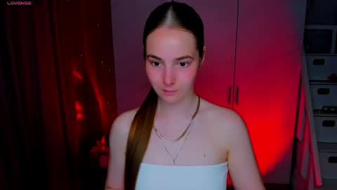 maddy_gate online show from June 8, 3:56 pm