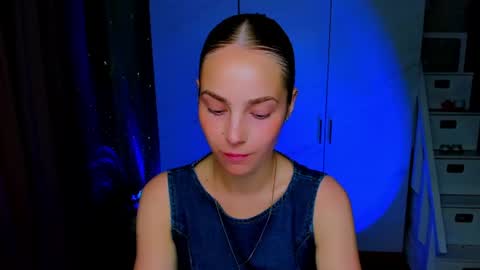 maddy_gate online show from July 31, 3:55 pm