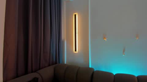 Maddy  online show from September 17, 7:37 pm