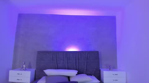 Maddy  online show from September 30, 9:53 pm