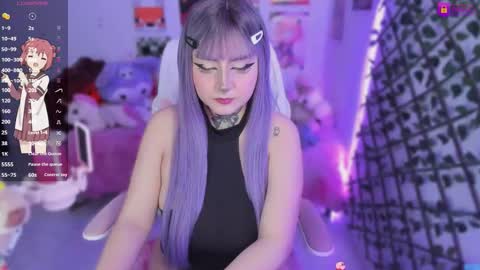 Snapshot of maddyfoox chatting on December 2, 2:34 pm Maddy Foox online show from December 2, 2:34 pm