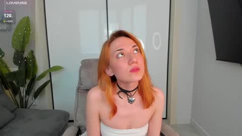 Snapshot of maddygarcia chatting on January 7, 5:54 am maddygarcia online show from January 7, 5:54 am