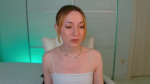 Snapshot of maddygarcia chatting on March 8, 1:50 am maddygarcia online show from March 8, 1:50 am