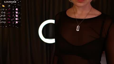 Snapshot of maddygarcia chatting on September 29, 12:16 am maddygarcia online show from September 29, 12:16 am