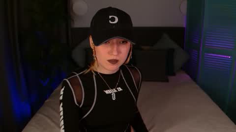 Snapshot of maddygarcia chatting on October 14, 10:54 pm maddygarcia online show from October 14, 10:54 pm