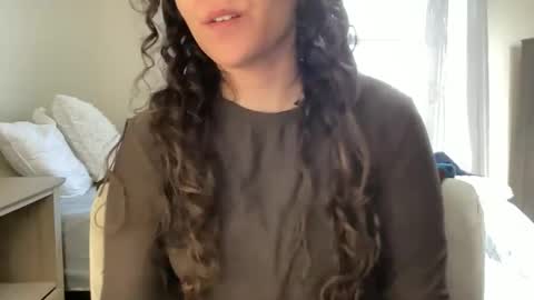 maddyhasyummypussy online show from February 20, 1:11 pm