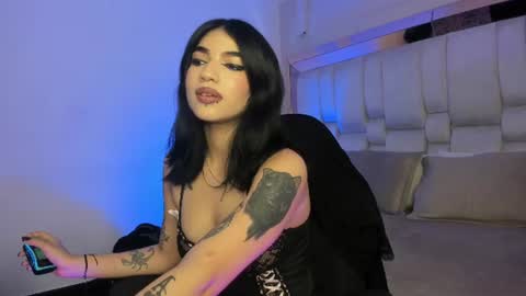 Snapshot of maddyperez8 chatting on June 12, 7:35 pm BELLA online show from June 12, 7:35 pm