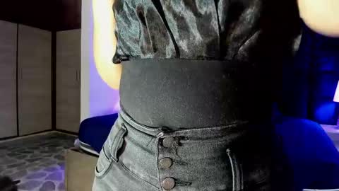 Maddy online show from June 4, 11:38 am