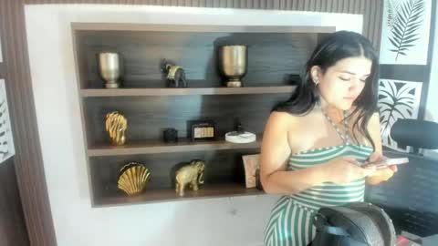 Maddy online show from June 6, 11:37 am