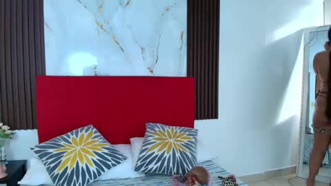 Snapshot of maddysonmiller_ chatting on August 3, 12:32 pm maddysonmiller_ online show from August 3, 12:32 pm