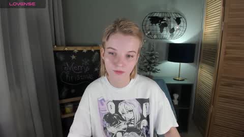 madelaines online show from December 20, 8:43 am