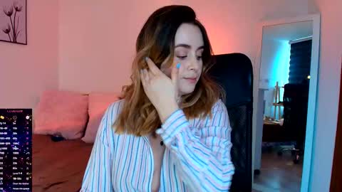 madelamee online show from September 10, 5:13 pm