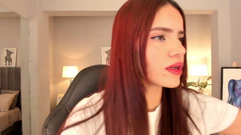 Snapshot of madie_collins7 chatting on January 4, 11:43 am Madie online show from January 4, 11:43 am