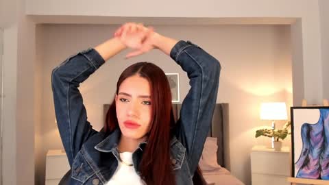 Snapshot of madie_collins7 chatting on January 5, 12:42 pm Madie online show from January 5, 12:42 pm