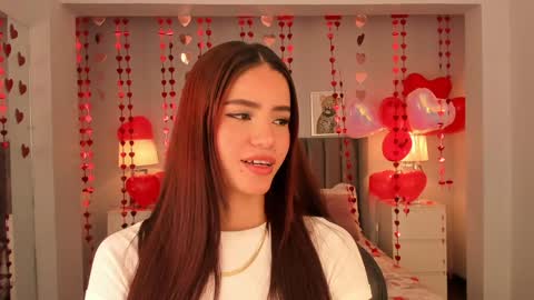 Snapshot of madie_collins7 chatting on February 7, 12:06 pm Madie online show from February 7, 12:06 pm