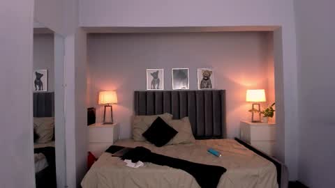 Snapshot of madie_collins7 chatting on September 22, 11:45 am Madie online show from September 22, 11:45 am