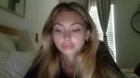 mari rose online show from October 22, 1:55 pm