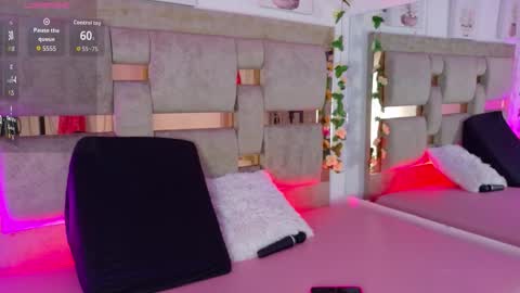 Snapshot of madison_07 chatting on October 17, 4:59 am madison online show from October 17, 4:59 am