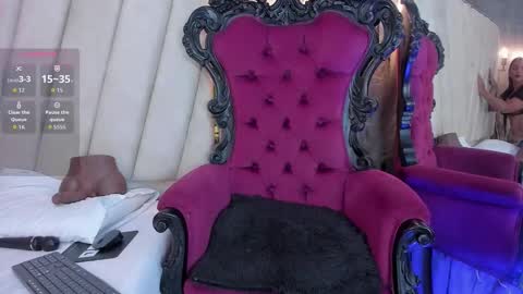 Madi online show from October 25, 2:24 pm