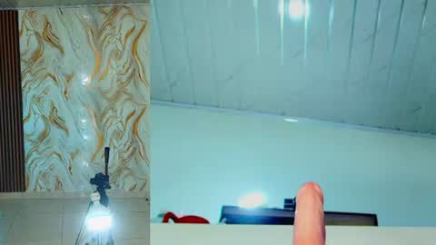 Snapshot of madison_funny chatting on July 28, 8:52 pm madison_funny online show from July 28, 8:52 pm