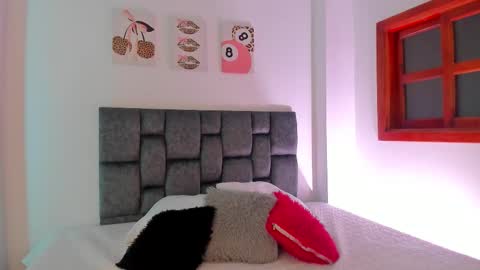 Snapshot of madison_rosee1 chatting on March 9, 11:14 am Madison Rosee online show from March 9, 11:14 am