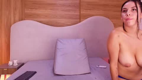 Snapshot of madison_stanfort chatting on July 28, 6:20 pm Madison online show from July 28, 6:20 pm