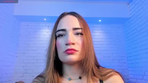 Snapshot of madisonanngel chatting on November 28, 10:45 pm Madison Angel online show from November 28, 10:45 pm