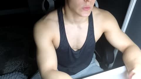 madisonboy2 online show from January 18, 9:40 pm