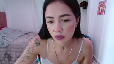 Snapshot of madisoncambel chatting on July 24, 8:29 pm Madison Cambel online show from July 24, 8:29 pm