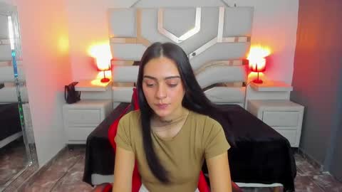 Snapshot of madisoncarzon chatting on September 23, 7:28 pm Madison Carzon online show from September 23, 7:28 pm