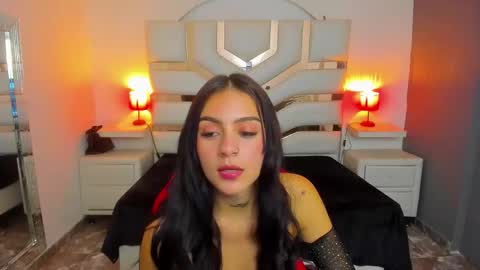 Snapshot of madisoncarzon chatting on October 7, 7:44 pm Madison Carzon online show from October 7, 7:44 pm