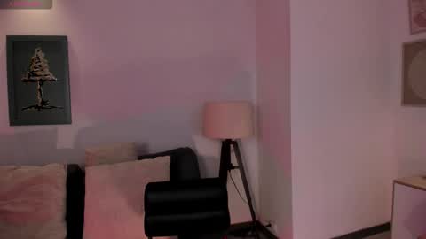 Snapshot of madisoncollinsx chatting on November 11, 8:09 pm Maddi Collins online show from November 11, 8:09 pm