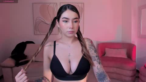 Snapshot of madisoncollinsx chatting on November 22, 12:15 pm Maddi Collins online show from November 22, 12:15 pm