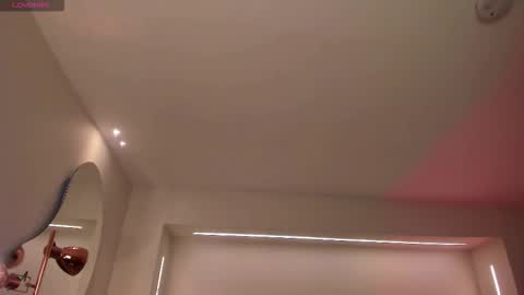 Snapshot of madisoncollinsx chatting on November 27, 11:45 am Maddi Collins online show from November 27, 11:45 am