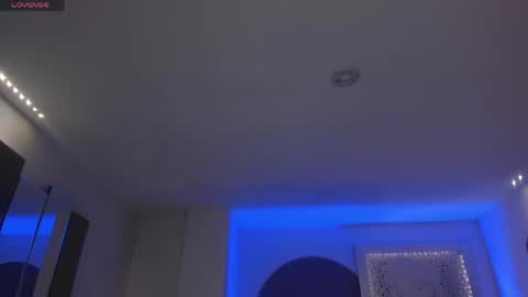 Maddi Collins online show from May 7, 8:25 pm