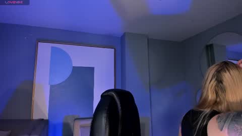 Snapshot of madisonkane chatting on June 22, 11:07 am Madison Kane online show from June 22, 11:07 am
