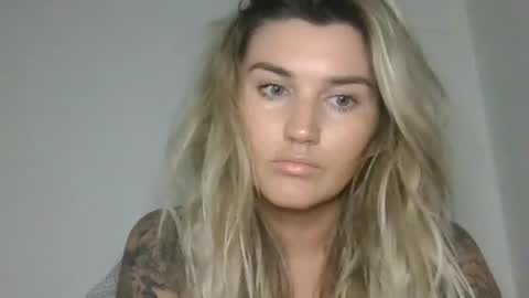Snapshot of madisonlubbe2 chatting on July 15, 2:28 am madisonlubbe2 online show from July 15, 2:28 am