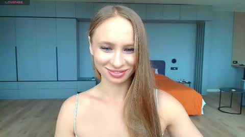 Snapshot of madlen_new chatting on June 16, 11:35 am Madlen online show from June 16, 11:35 am