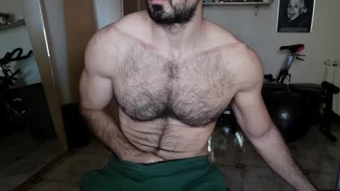 Snapshot of madmax20x chatting on November 23, 11:54 am madmax20x online show from November 23, 11:54 am