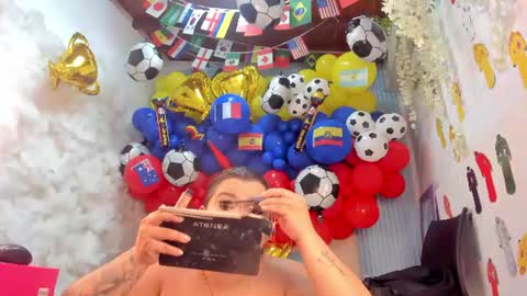 Snapshot of madokaa22 chatting on July 1, 11:34 am Madoka online show from July 1, 11:34 am
