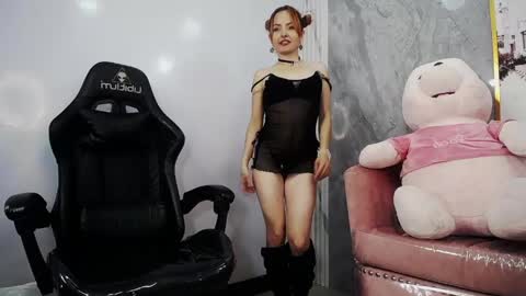Mady online show from April 23, 1:02 pm