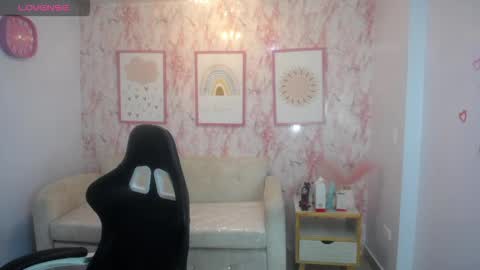 Mady online show from April 29, 12:53 pm