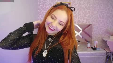 Snapshot of mady0619_ch chatting on May 27, 12:46 pm Mady online show from May 27, 12:46 pm